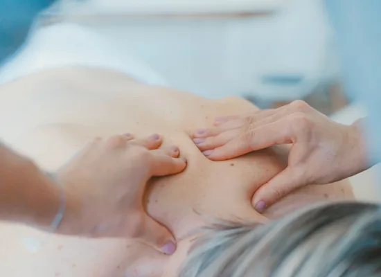 Noções Básicas em Massoterapia Aplicada à Fisioterapia Traumato-Ortopédica
